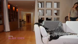 Io e Blake Eden ci divertiamo lesbiche con Shauna Skye