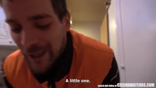 전 여친이 남친 직장에서 하드 파운딩 받아