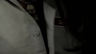 Siyah Kız İşini Kaybetmemek İçin Yarrak Yalayip Yüzüne Alıyor