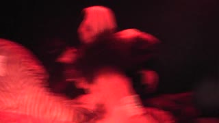 헤이, 이 핫한 레즈비언 쓰리섬 무대에서 봐!