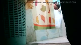 Wanita Matang Telanjang Dengan Tetek Besar Terdedah