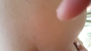 Zrela amaterska debeluhasta MILF vara in jebe mladega fanta v POV