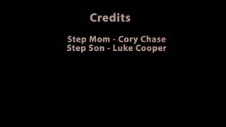 Velká prsa MILF Cory Chase mě vyzve, abych se sotva vešel