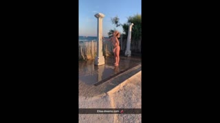 Показвам мръсните си снимки за диви сексуални предизвикателства