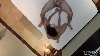 Nàng nymphet tự nhiên ve vãn trước chuyến đi hoang dã - Naomi Hills