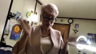 ورود جزئی کدو و هویج به کس خیس بالغ مطیع منشی مادر خانواری