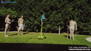 OMG, nemůžu ani... vidět Antonii Sainz a Damaris X ve swinger sexu venku s Only3x je divoké!