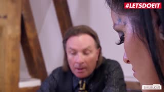 LETSDOEIT - Грудастая MILF секретарша в жестком развлечении с боссом