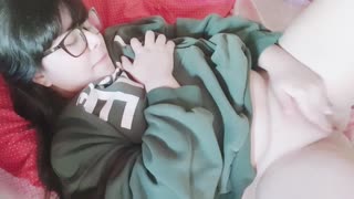 amateur teen 18+ girl hana lily gets close-up on her petite body while masturbating solo in a cute, nerdy way