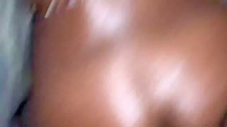 Люкс Ри Получава Анал Кремпай на ББК в Догистайл Чукане