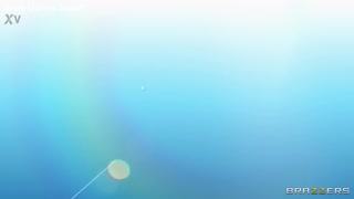 ਤੁਹਾਨੂੰ ਯਕੀਨ ਨਹੀਂ ਹੋਗਾ ਕਿ ਇਹ ਜੌਗ ਗੀਲੇ ਥ੍ਰੀਸਮ ਪਿਕਅੱਪ ਵਿੱਚ ਬਦਲ ਜਾਂਦਾ ਹੈ