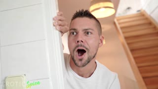 मैं लातीना स्टूडेंट एशिया वर्गास के फ्री यूज पर हुक हूं शावर में