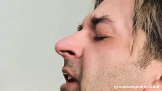 Ngapura dosaku nalika seneng foursome liar