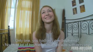 وسوسه کنجکاوانه: نوجوان زیبا 18+ با اسباب‌بازی در هر دو سوراخ کشیده شده