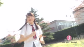 Zakaj Asuka Mizushima draži v erotičnih kopalkah pri vročem vrelcu z velikimi prsmi?