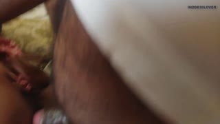 Gadis Desi Sembunyi Seks Hardcore Di Sebalik Fasade Pejabat