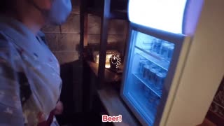 Japansk amatörmässig virtuell sex på vårsemester POV! Hon får dig att komma med handjob och suga!