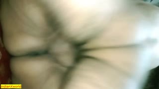 Nemůžu uvěřit sdílení horké indické ženy v hardcore skupinovém sexu