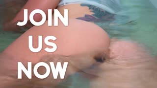 أنا أوليف غلاس، MILF بصدر كبير، أغري كسي الشعري حتى ذروة مرتجفة