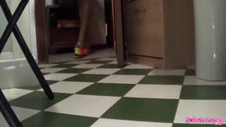 Hey, çekici adam, Roberta Farnese'nin yerinde sosisli pizzaya gel