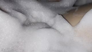 Này, những bộ ngực lớn này có tuyệt vời để xem không?