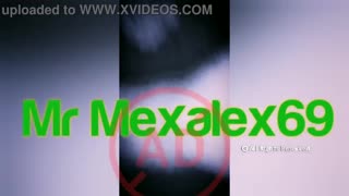 Nézd meg ezt a kis 18+ szépséget, ahogy kutyaállásban döngetik a kamban!