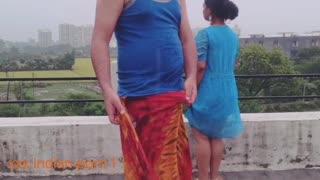 Kauniit tissit intialainen vaimo xxx nai sateen jälkeen täysi kohtaus