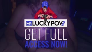 Хей, вижте как русата секси Angie Faith бива чукана силно! 😍