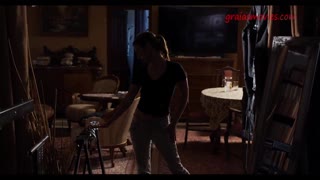 O bog, ta nedolžna vdorka je dobila tako divjo kazen!