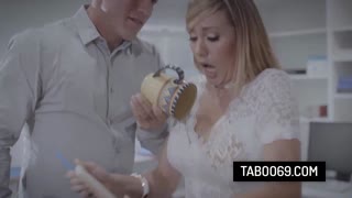 blonde secretary brett rossi bounces on her boss cock 🍆💦