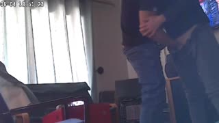 Spycam Prinde O Blondă Fierbinte Futută În Picioare În Filmare Casnică Furișată