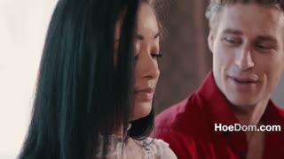 Hei, tunaweza kujaribu threesome ya FFM usiku huu?