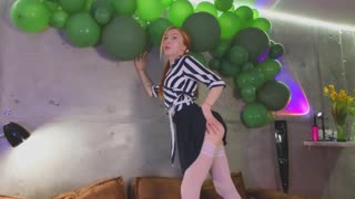 Vroča rdečelaska zver