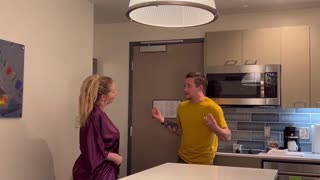 Hé Danni Jones, Alex Envy itt van, hogy hazavigyen, bármi áron