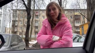 हाय, हे बघ, मी रस्त्यावरून हॉट मिल्फ उचलली आणि तिने कारमध्ये इन्सेन ब्लोजॉब दिला, कम इन माउथ!