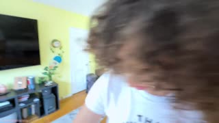 Älä koskaan päästä kuumaa MILF:ää Coachellaan ilman sinua!