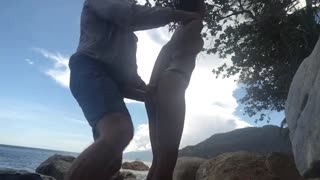 ബിസാർ - പോൺ വീഡിയോകളിൽ അസുഖമായ സെറ്റപ്പുകൾ