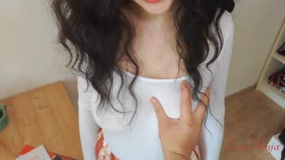 Prodavačka se snaží prodat mi Tantaly sex panenku