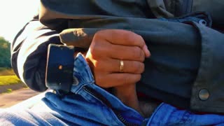 Csintalan Hotwife Izgalomba Jön a Nyilvános Úti Baszásban Csúcspontig - Majdnem Elkapták