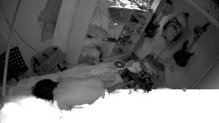 Черт! Трахаю свою девчонку Рич в логове!