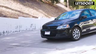 Hej, podívej se na horkou trojku s lesbickými spolubydlícími Scarlett, Avery a Spencer!