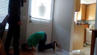 Amatör Çift Evde Şiddetli Top Çekiştirme Oyununa Girişiyor