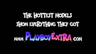 Guru redhead montok keren ini Mackenzie Holmes santai melepas seragamnya untuk tunjukkan payudara alami sempurna dan vagina berbulu