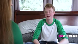 Srečna sem, očim ignorira mojo krivuljasto mamo z veliko ritjo - Jessie Rogers, Jimmy Michaels