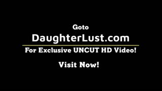 Skorajšnji očetje morajo najbolje izkoristiti bivanje svojih pastork - Daughterlust