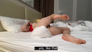 Leikitään peliä kuuman emo tytön kanssa!