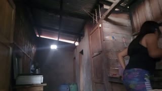 MILF susu gedhe kotor gawe video porn langsung kanggo pacare nglangi busa
