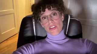 Milf gostosa compara camisinha vs sem em sexo intenso