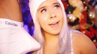 والنتینا، کلمبیایی شیطون، نفس‌زنان می‌گوید: نمی‌توانم مکیدن این کیر را متوقف کنم