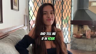 Гърдеста слаба латиноамериканска тийнейджърка изследва POV свиркане в първо кастинг